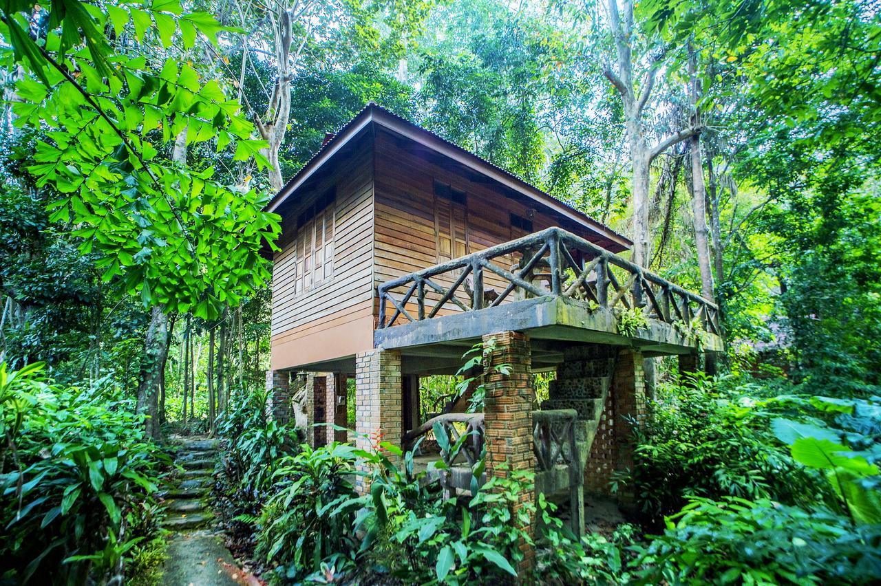 Art'S Riverview Lodge Khao Sok National Park Eksteriør bilde