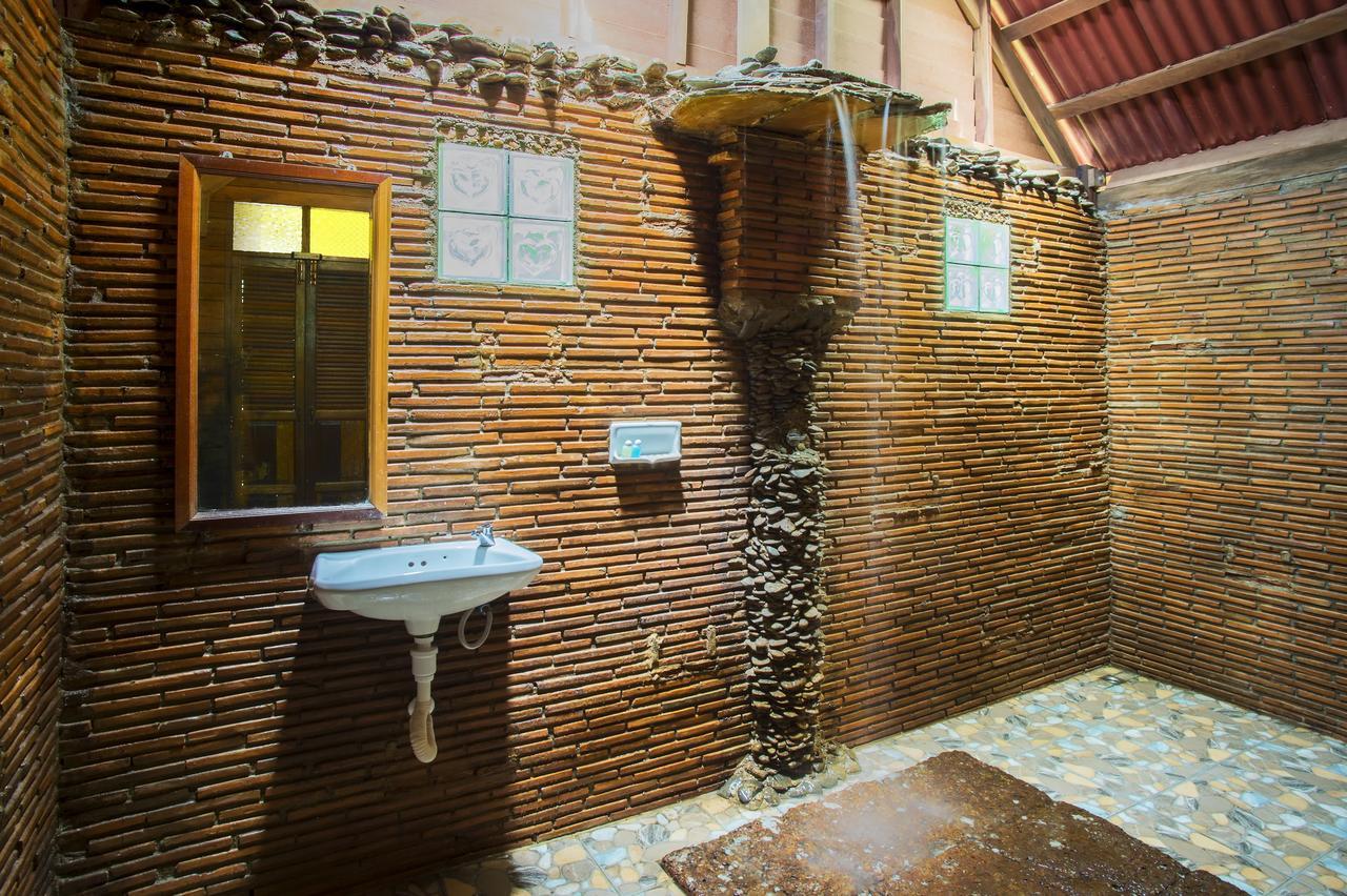 Art'S Riverview Lodge Khao Sok National Park Eksteriør bilde