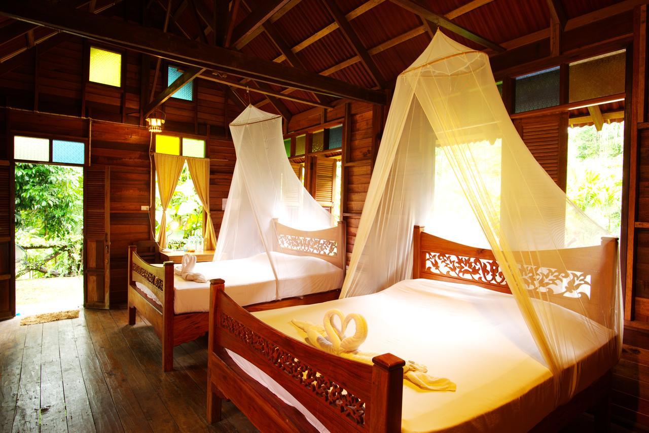 Art'S Riverview Lodge Khao Sok National Park Eksteriør bilde